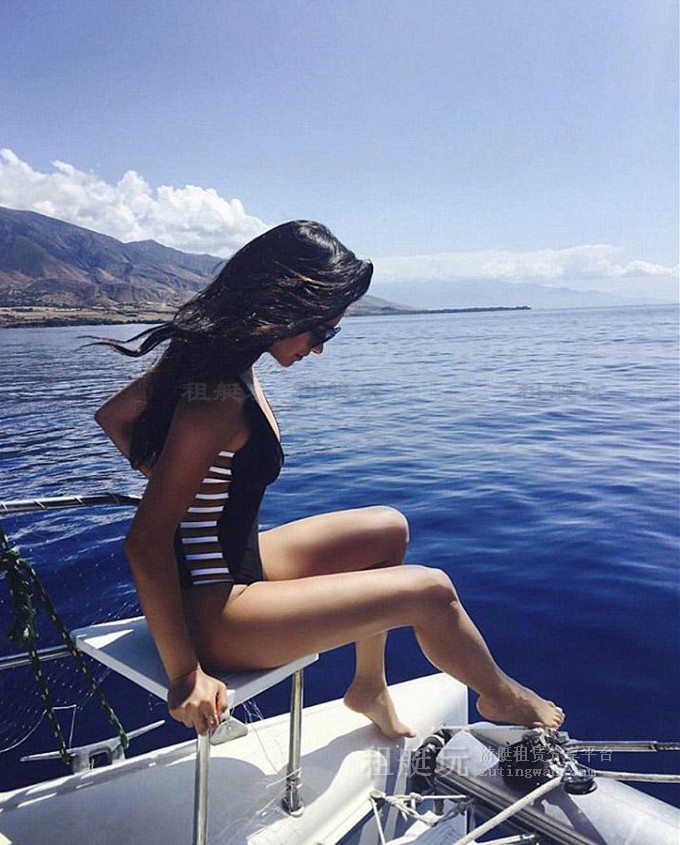 40位名人狂曬游艇度假照，你還在矜持什么？